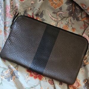 Elegant Brown Leather Men's Clutch